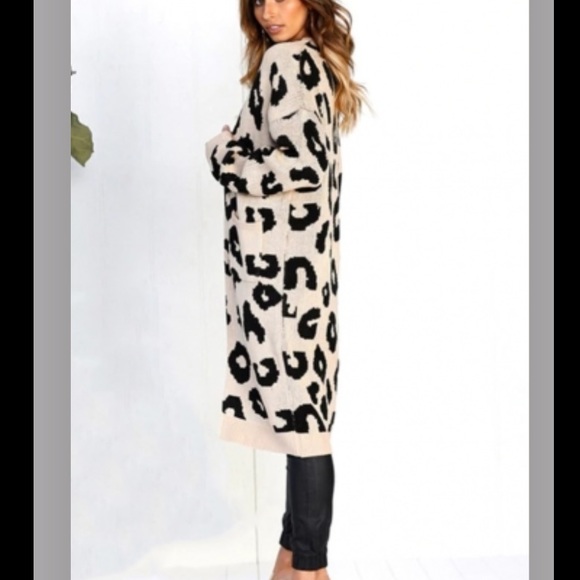 Tan & Black Leopard design Cardigan sweater - Picture 2 of 10